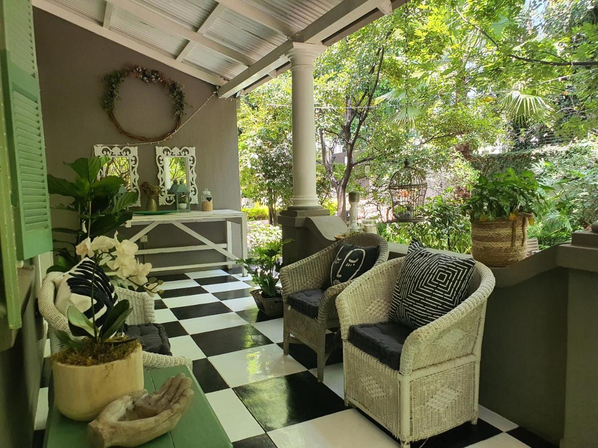 Waterhouse Guest Lodge In Muckleneuk Pretoria-Noord Zewnętrze zdjęcie