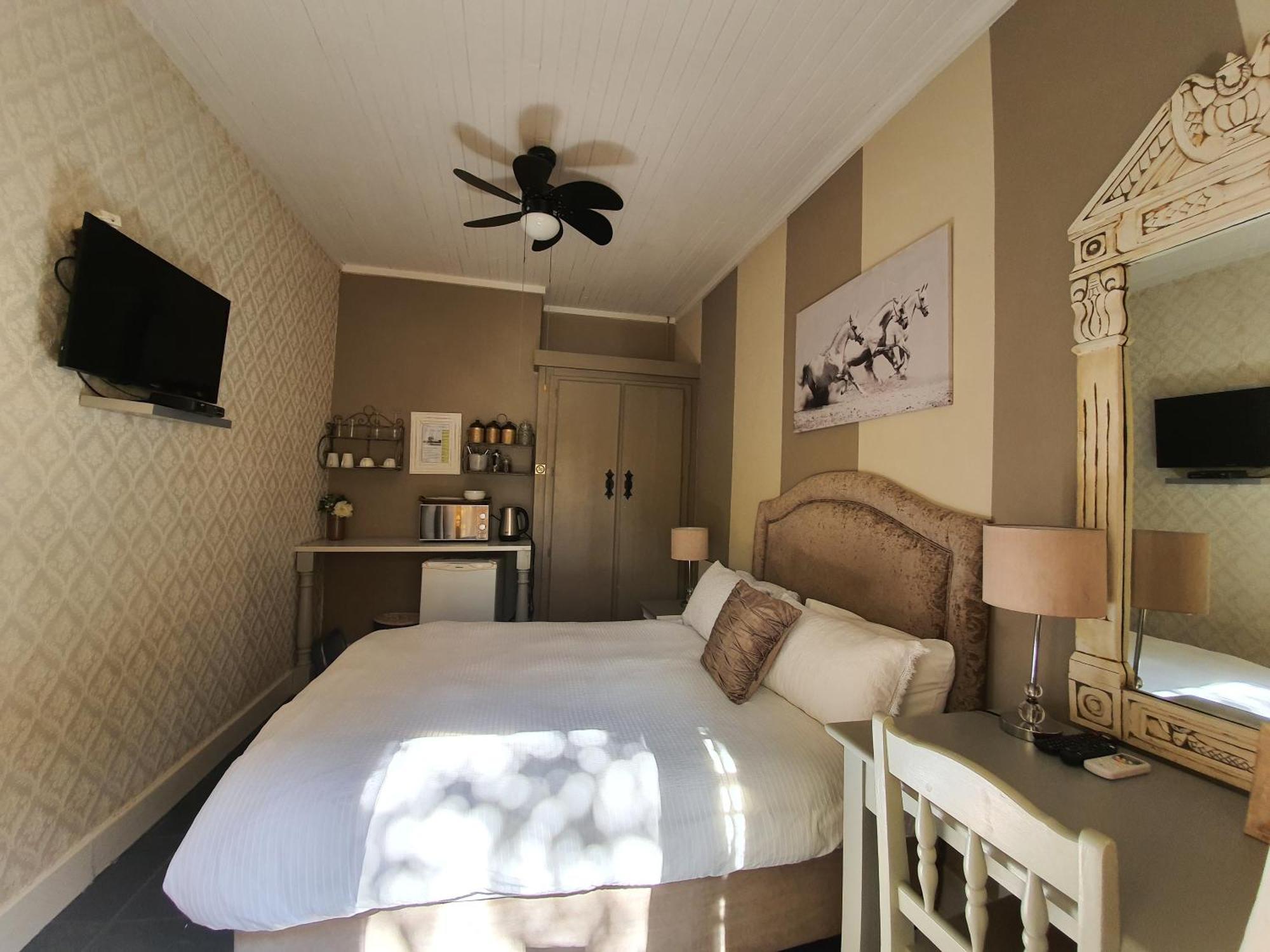 Waterhouse Guest Lodge In Muckleneuk Pretoria-Noord Pokój zdjęcie