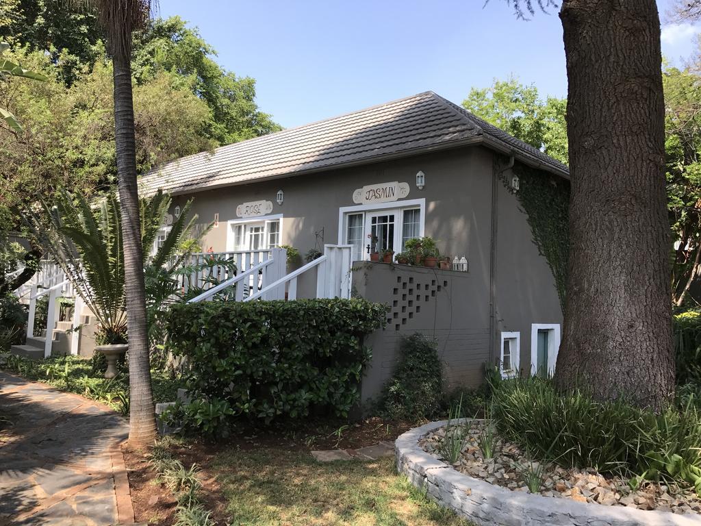 Waterhouse Guest Lodge In Muckleneuk Pretoria-Noord Zewnętrze zdjęcie