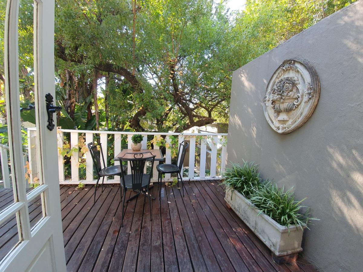 Waterhouse Guest Lodge In Muckleneuk Pretoria-Noord Zewnętrze zdjęcie