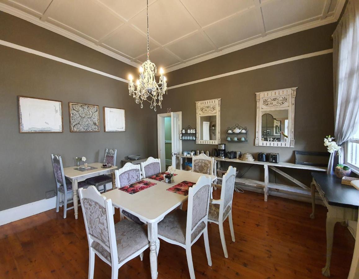 Waterhouse Guest Lodge In Muckleneuk Pretoria-Noord Zewnętrze zdjęcie